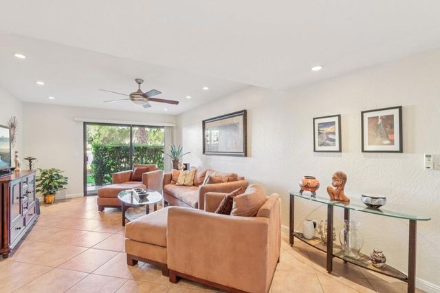 1050 E Ramon Road 41, Palm Springs, CA 92264