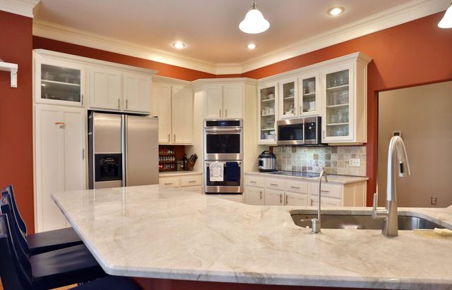 607 Sumac Lane, Marshfield, MO 65706