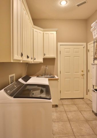 607 Sumac Lane, Marshfield, MO 65706