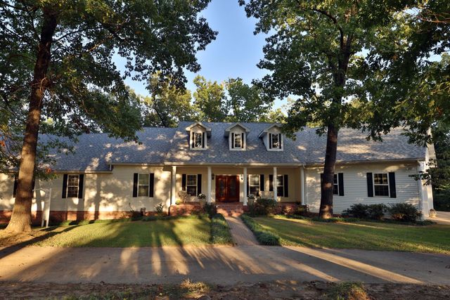 607 Sumac Lane, Marshfield, MO 65706