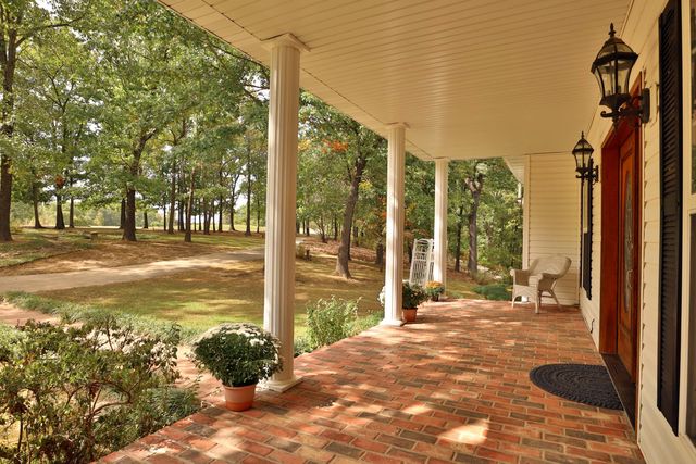 607 Sumac Lane, Marshfield, MO 65706