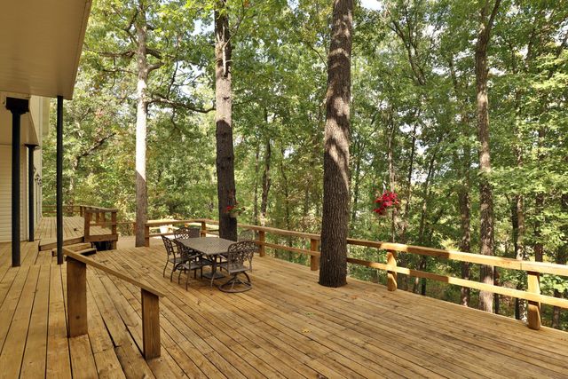 607 Sumac Lane, Marshfield, MO 65706