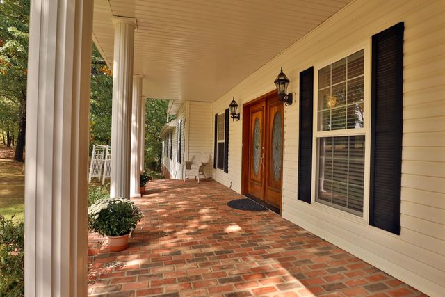 607 Sumac Lane, Marshfield, MO 65706