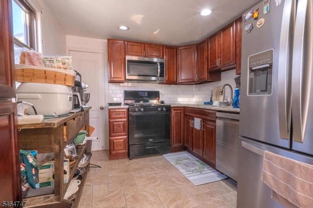 130 Erie St, Dumont Boro, NJ 07628 — photo 5