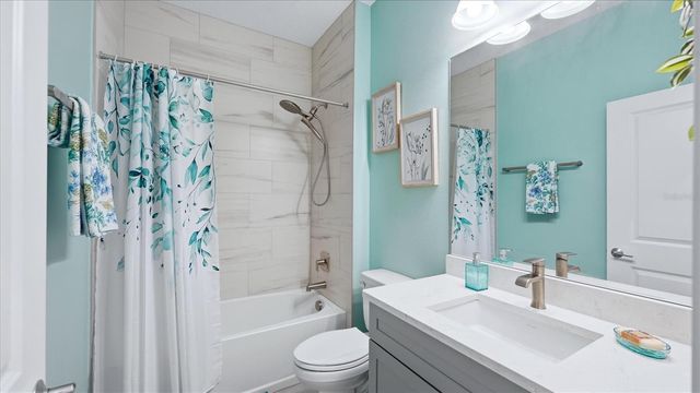 6230 ROADSTEAD COURT, Apollo Beach, FL 33572
