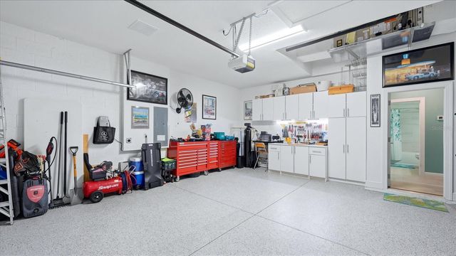 6230 ROADSTEAD COURT, Apollo Beach, FL 33572