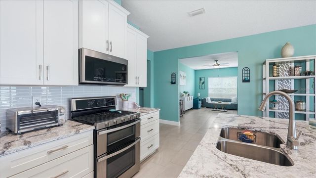 6230 ROADSTEAD COURT, Apollo Beach, FL 33572