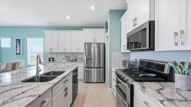 6230 ROADSTEAD COURT, Apollo Beach, FL 33572