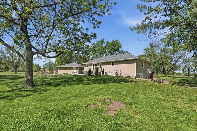 1803 E Gore Road, Raymore, MO 64083