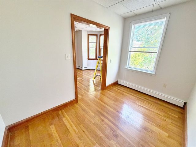 14 Cottage St 3, Boston, MA 02128
