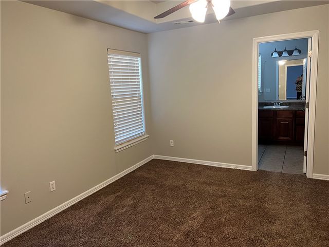 1107 Ken Leach, Siloam Springs, AR 72761