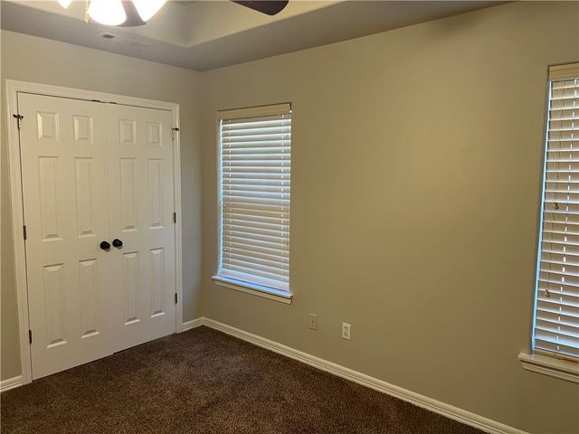 1107 Ken Leach, Siloam Springs, AR 72761