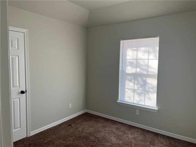 1107 Ken Leach, Siloam Springs, AR 72761