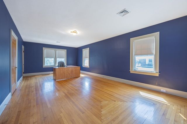 1793 Northampton Street, Holyoke, MA 01040