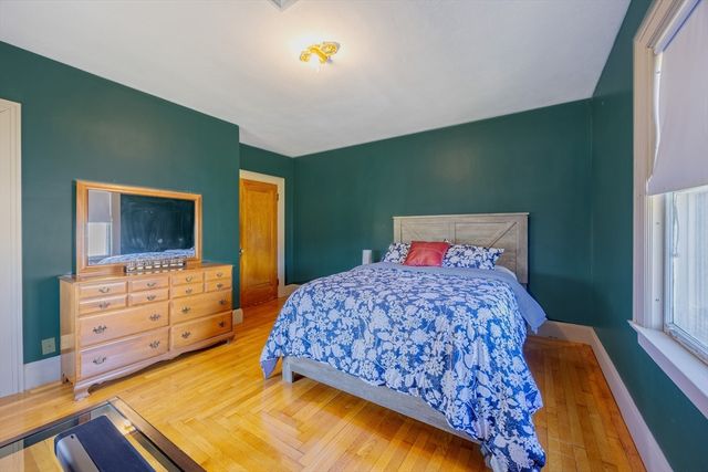 1793 Northampton Street, Holyoke, MA 01040