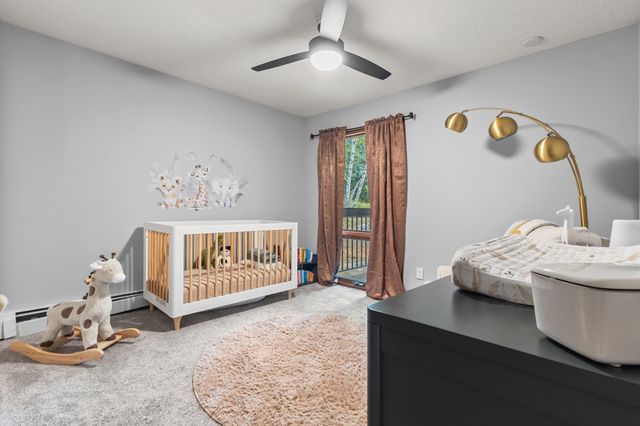 6075 Lincoln Drive 110, Edina, MN 55436