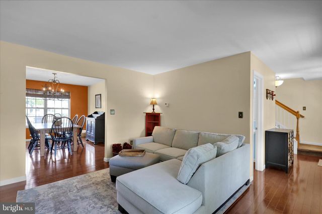 615 W PINE ST, Leesport, PA 19533