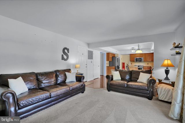 615 W PINE ST, Leesport, PA 19533