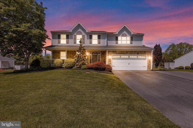 615 W PINE ST, Leesport, PA 19533