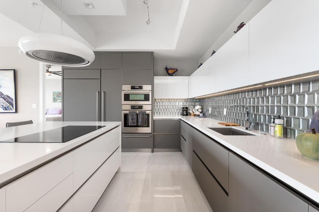 155 E Boca Raton Road 1107, Boca Raton, FL 33432