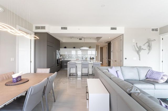 155 E Boca Raton Road 1107, Boca Raton, FL 33432