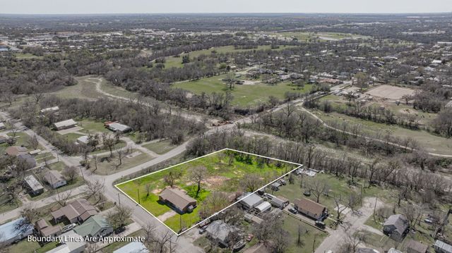 350 S Lennox Street, Stephenville, TX 76401