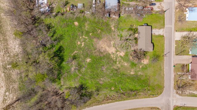 350 S Lennox Street, Stephenville, TX 76401