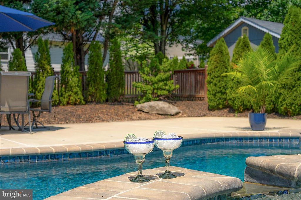 Image 10 of property listing at 5404 CHILLINGHAM PL, Frederick, MD 21703