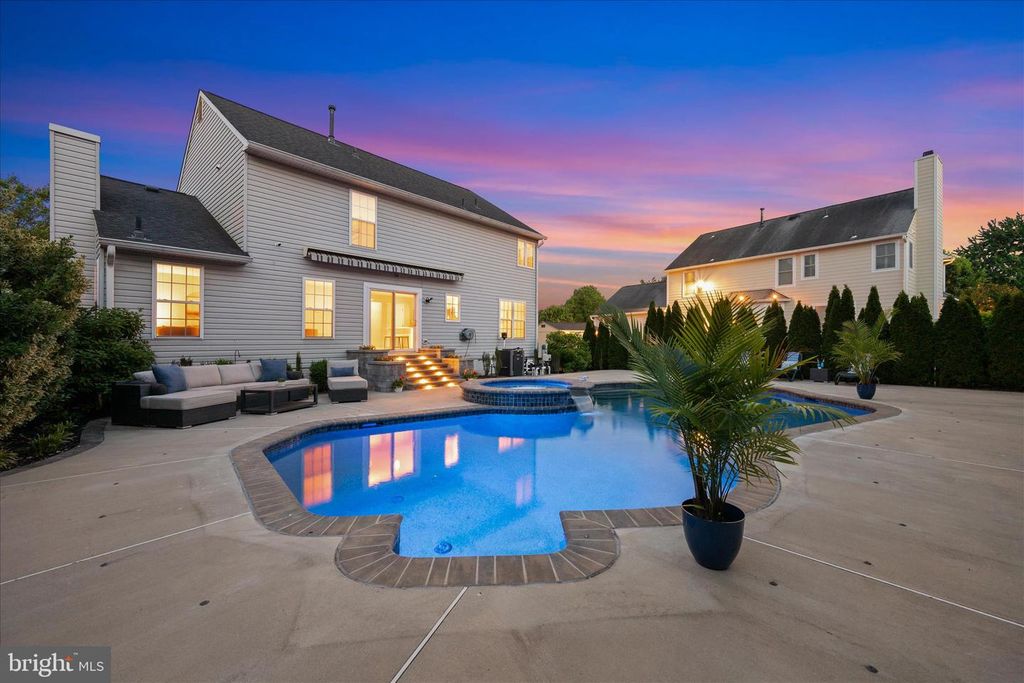 Image 100 of property listing at 5404 CHILLINGHAM PL, Frederick, MD 21703