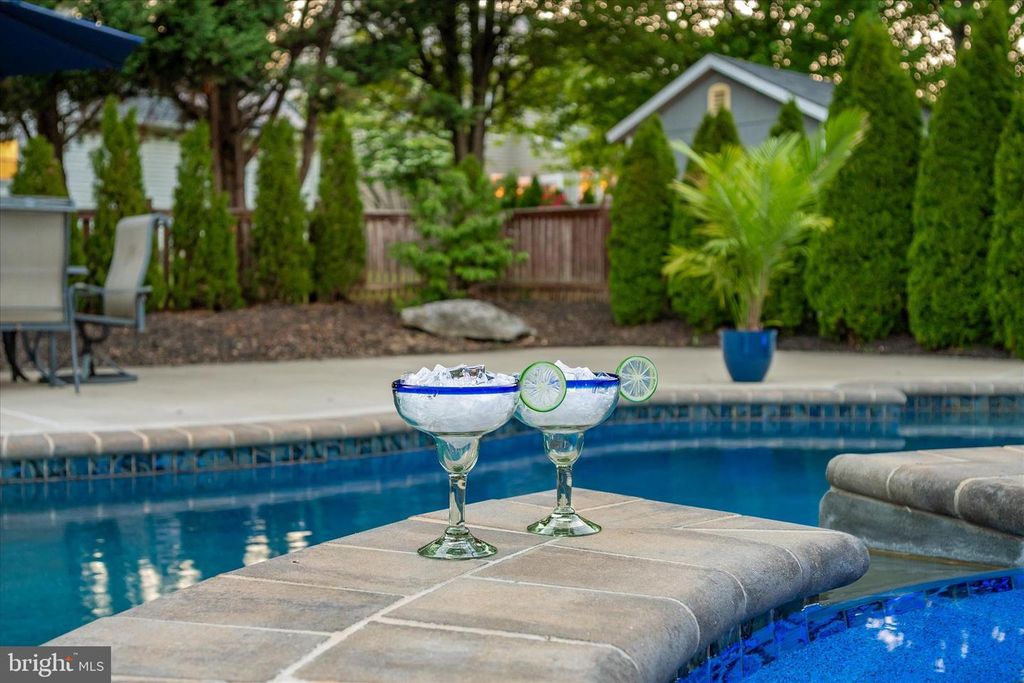 Image 6 of property listing at 5404 CHILLINGHAM PL, Frederick, MD 21703