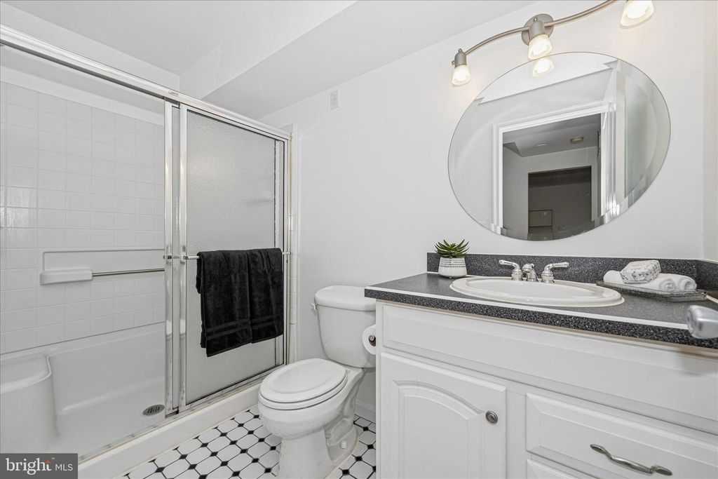 Image 64 of property listing at 5404 CHILLINGHAM PL, Frederick, MD 21703