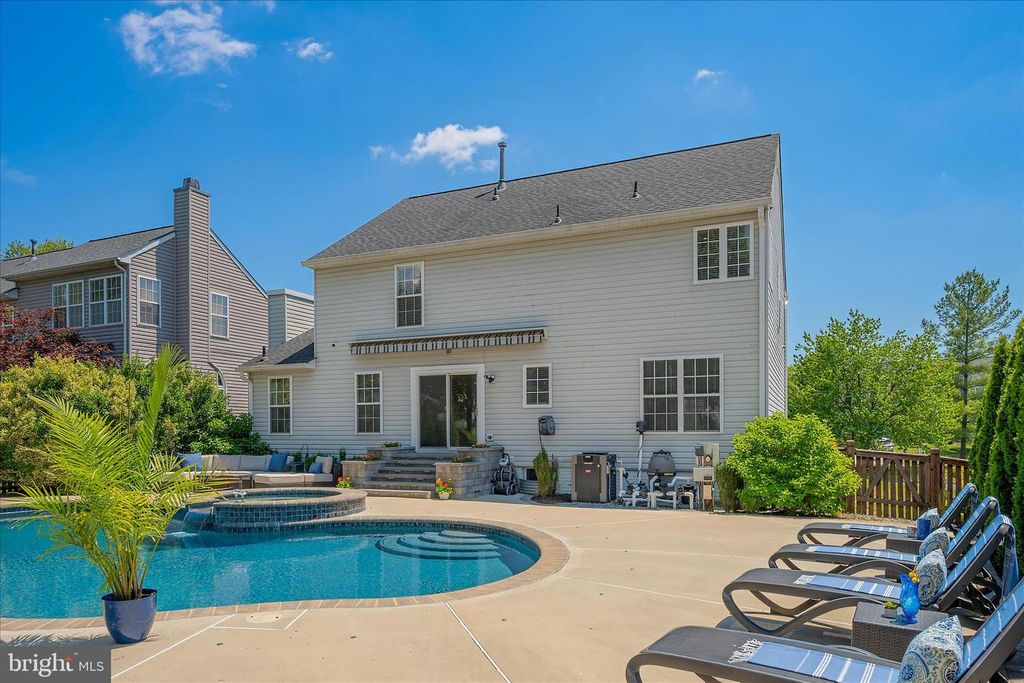 Image 70 of property listing at 5404 CHILLINGHAM PL, Frederick, MD 21703