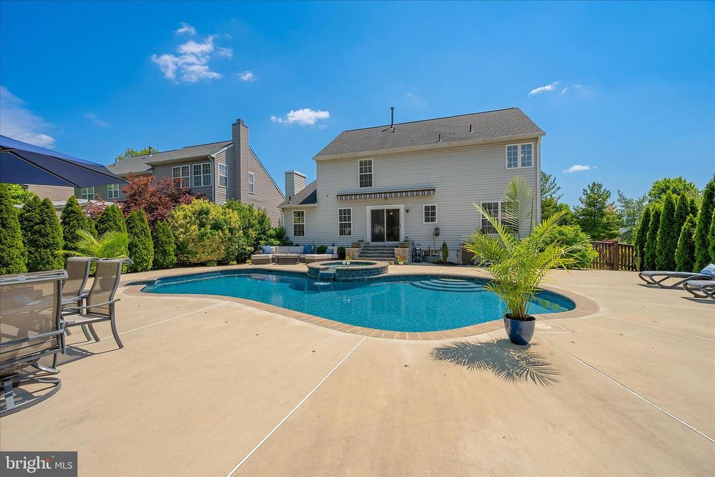 Image 71 of property listing at 5404 CHILLINGHAM PL, Frederick, MD 21703