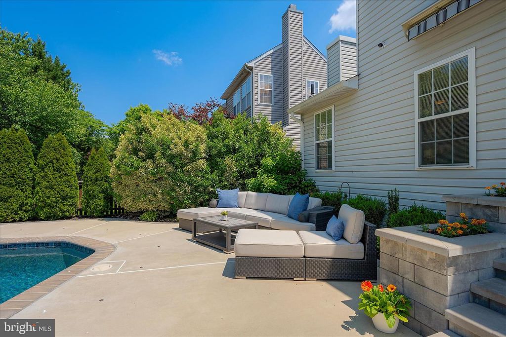 Image 83 of property listing at 5404 CHILLINGHAM PL, Frederick, MD 21703