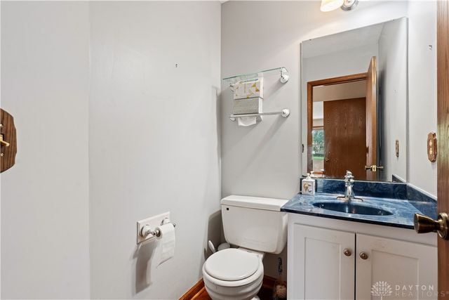 525 Royal Springs Drive, Springboro, OH 45066