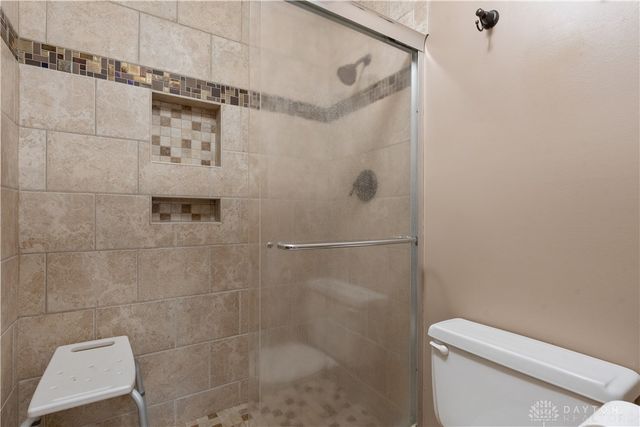 525 Royal Springs Drive, Springboro, OH 45066