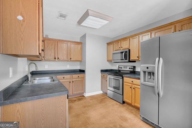 83 Poplar Springs Resort Road, Lavonia, GA 30553