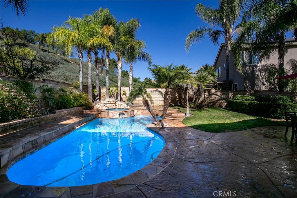 22211 Celestial, Saugus, CA 91390 — photo 5