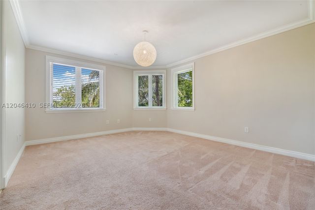 13680 Deering Bay Dr 13680, Coral Gables, FL 33158