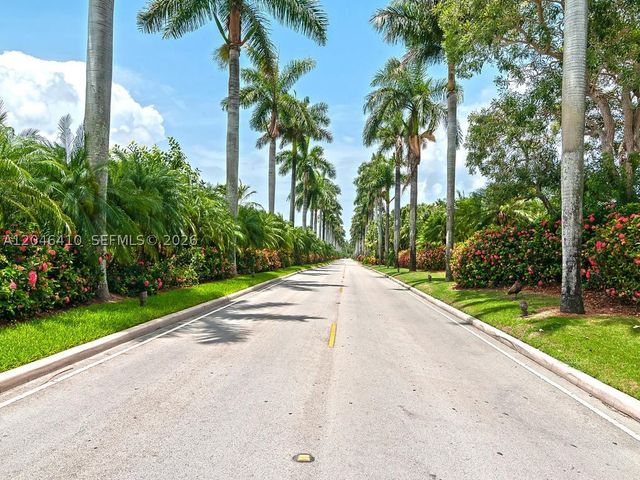 13680 Deering Bay Dr 13680, Coral Gables, FL 33158