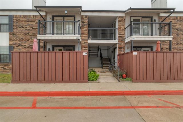 3003 River Oaks Drive 120, Norman, OK 73072