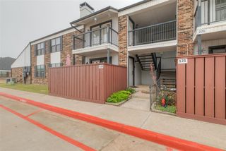 3003 River Oaks Drive 120, Norman, OK 73072