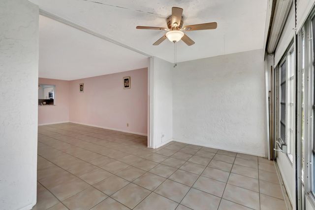 14623 Bonaire Boulevard 502, Delray Beach, FL 33446
