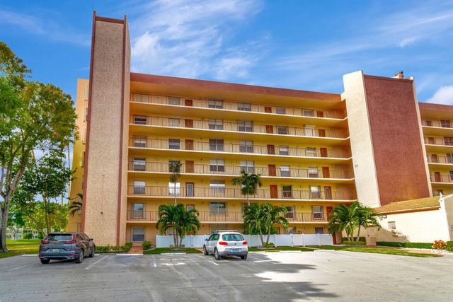 14623 Bonaire Boulevard 502, Delray Beach, FL 33446