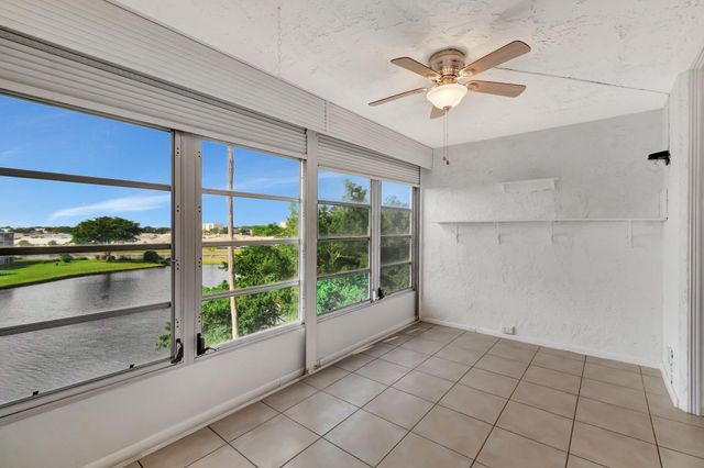 14623 Bonaire Boulevard 502, Delray Beach, FL 33446