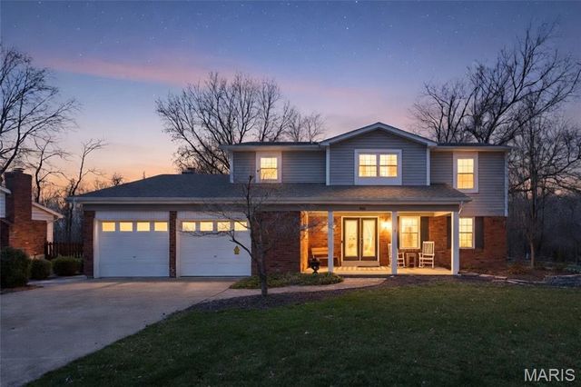 1525 Virginia Drive, Ellisville, MO 63011