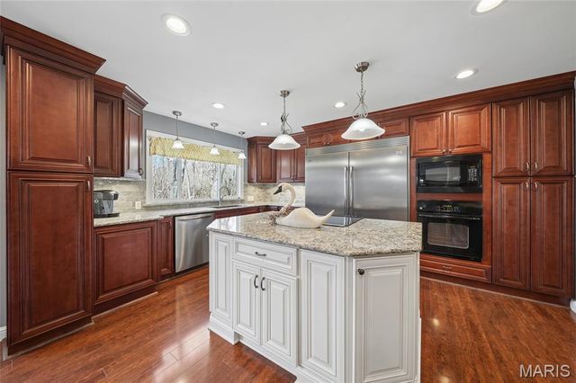 1525 Virginia Drive, Ellisville, MO 63011