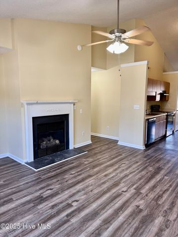 3305 Moseley Drive A, Greenville, NC 27858