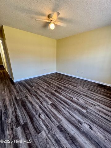 3305 Moseley Drive A, Greenville, NC 27858