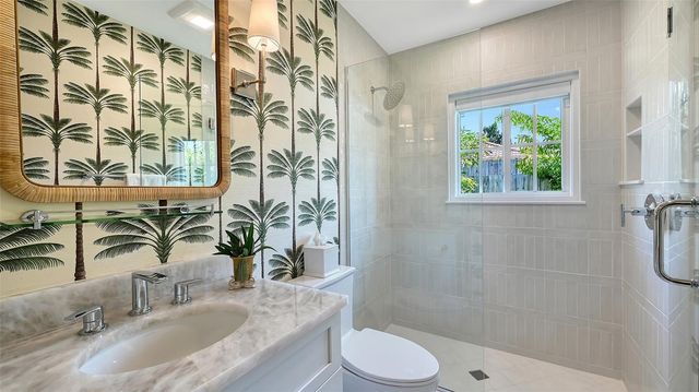 1514 S LAKE SHORE DRIVE, Sarasota, FL 34231